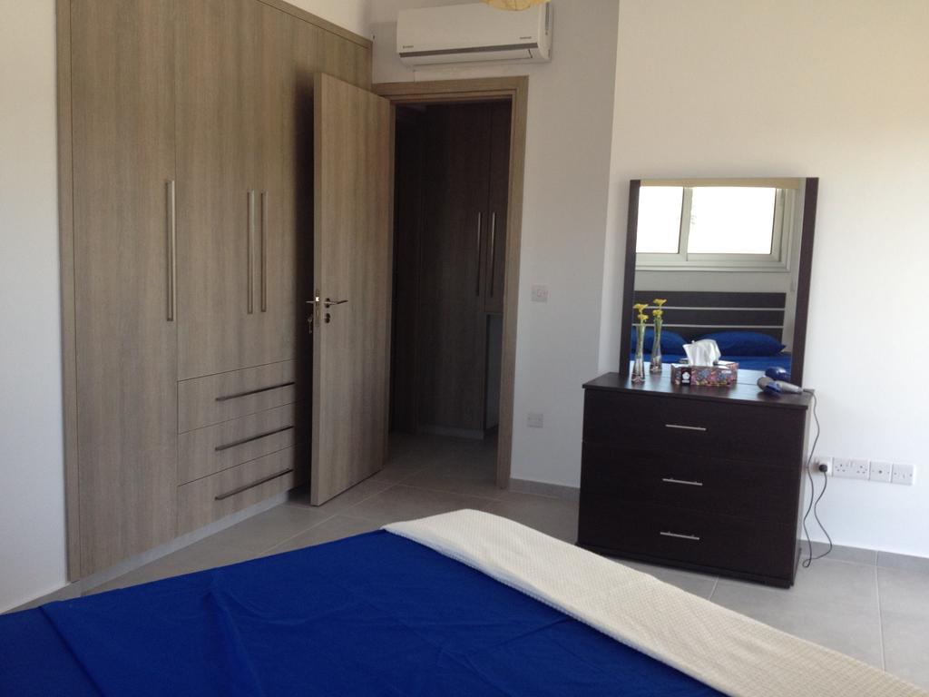 Niro Apartments Полис Номер фото