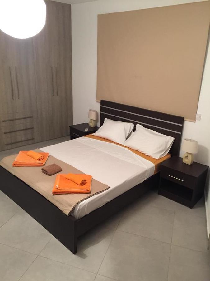 Niro Apartments Полис Экстерьер фото
